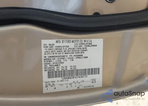 2003 Lincoln Town Car Signature from USA, damaged, VIN 1LNHM82W43Y630712